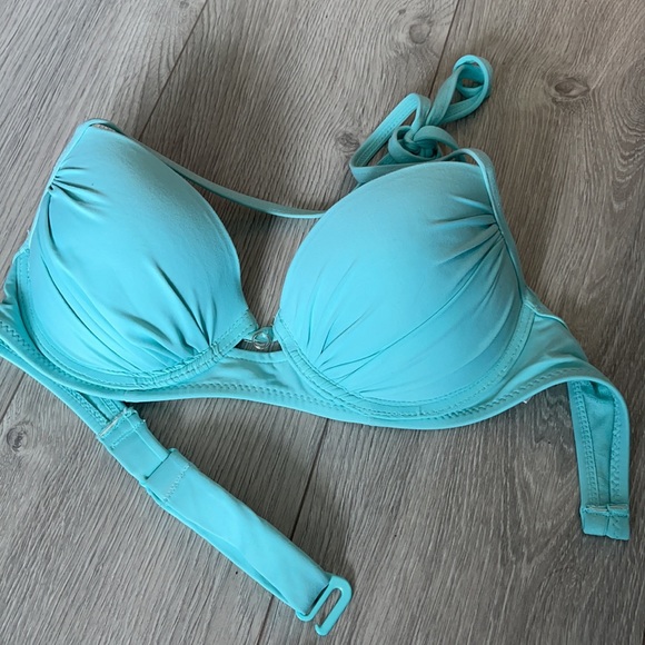 Underwire push up bikini - Picture 2 of 4